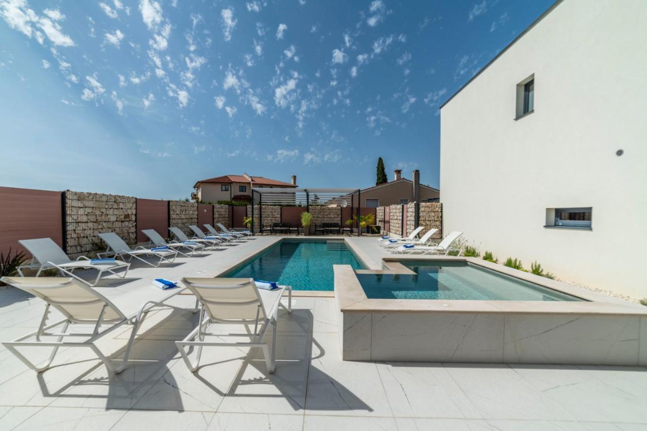 Pinna Residence - Tonna Pula Bagian luar foto