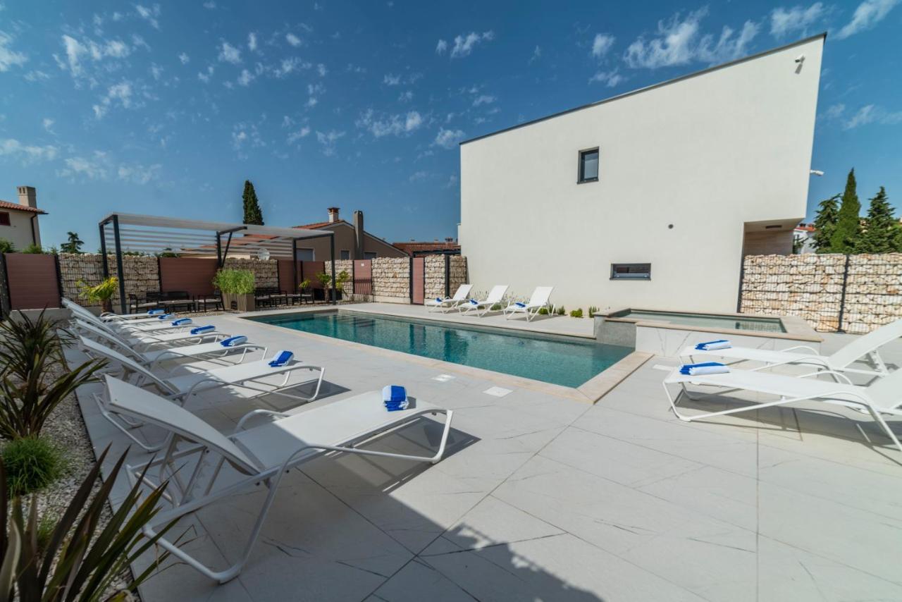 Pinna Residence - Tonna Pula Bagian luar foto